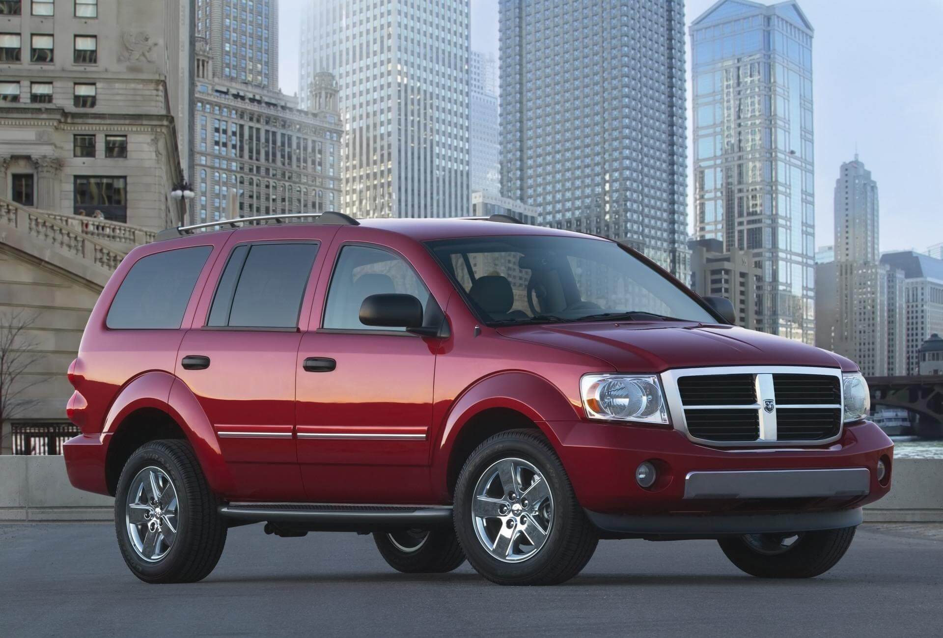 2009 Dodge Durango, with low reliability ratings, parked in the city.