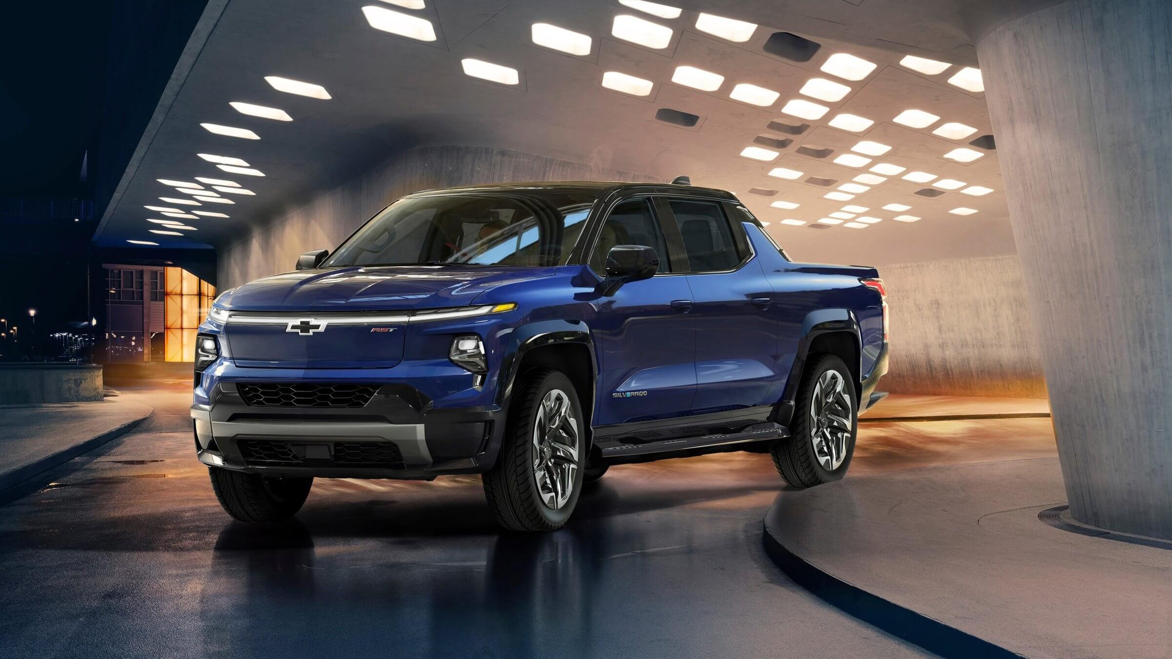 2024 Chevy Silverado half ton truck, with large bed, so you can deliver your load on time and with high safety ratings so you can experience safe and secure commutes.
