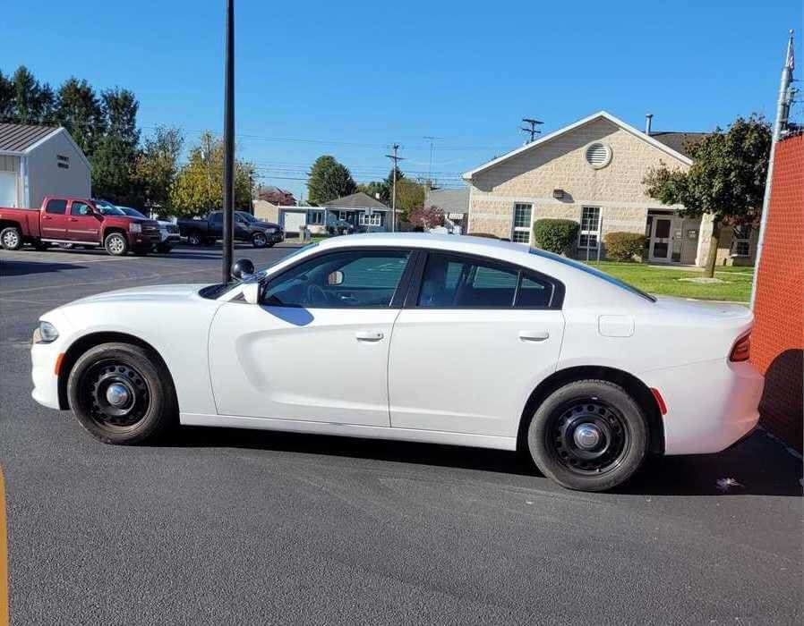 2021 Dodge Charger Pursuit for sale on Municibid.