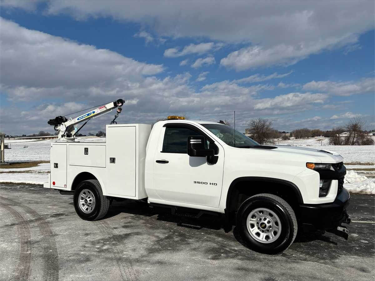 2020 Chevy Silverado 3500HD for sale on Municibid (which uses secure verifying of information to keep your website experience positive), with high safety ratings so you can experience safe and secure commutes, and it will only take a few seconds of driving it to notice.