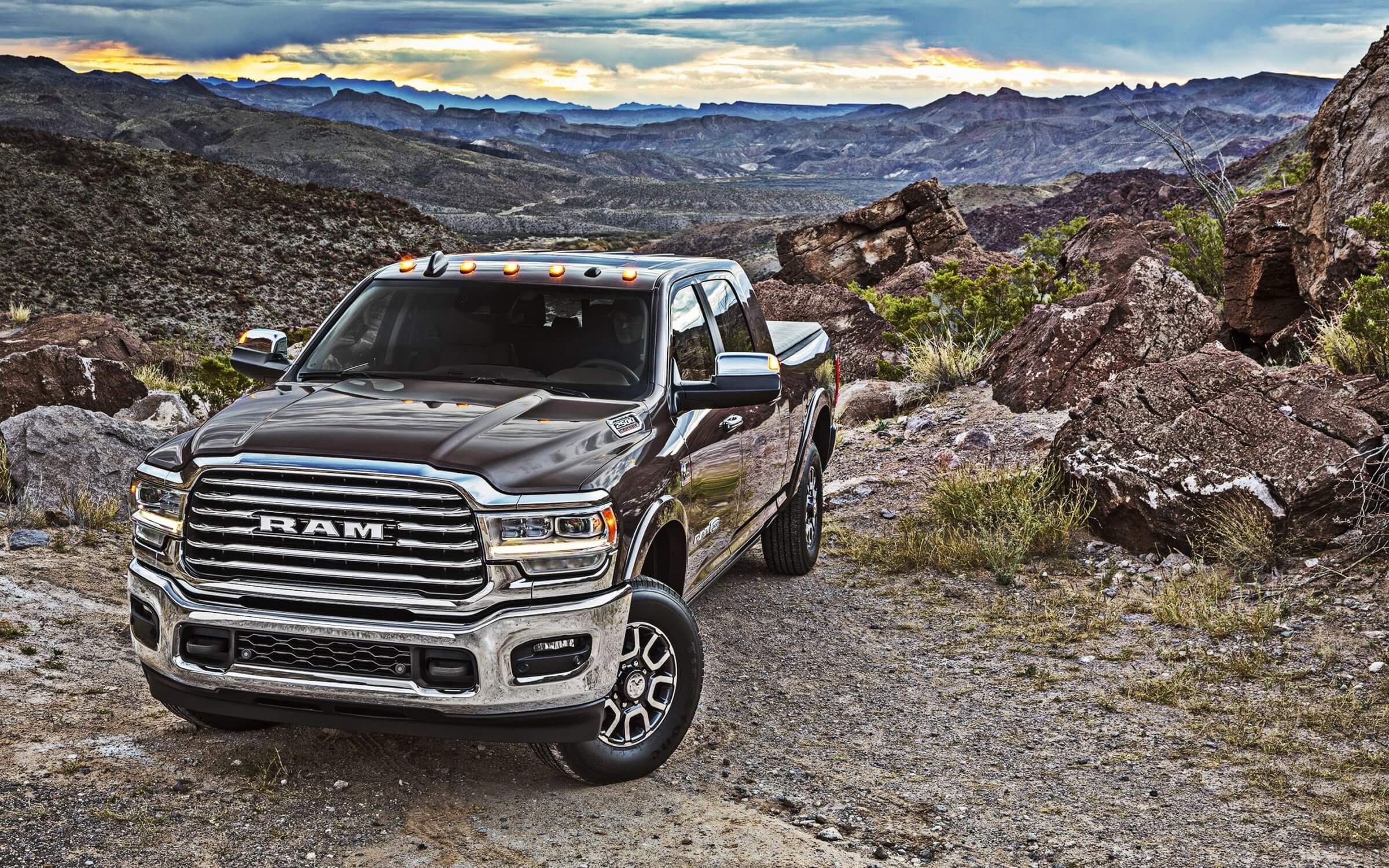 Heavy duty Ram 2500, ranging from 370 to 410 horsepower, available used or at a dealership, properly equipped with brakes.