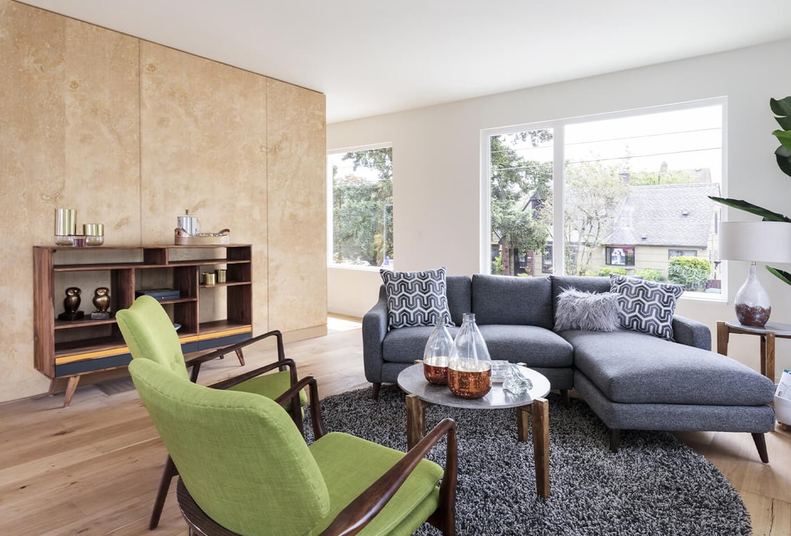 Classic Travertine Cross-Cut Tiles: Vintage Style For A Home