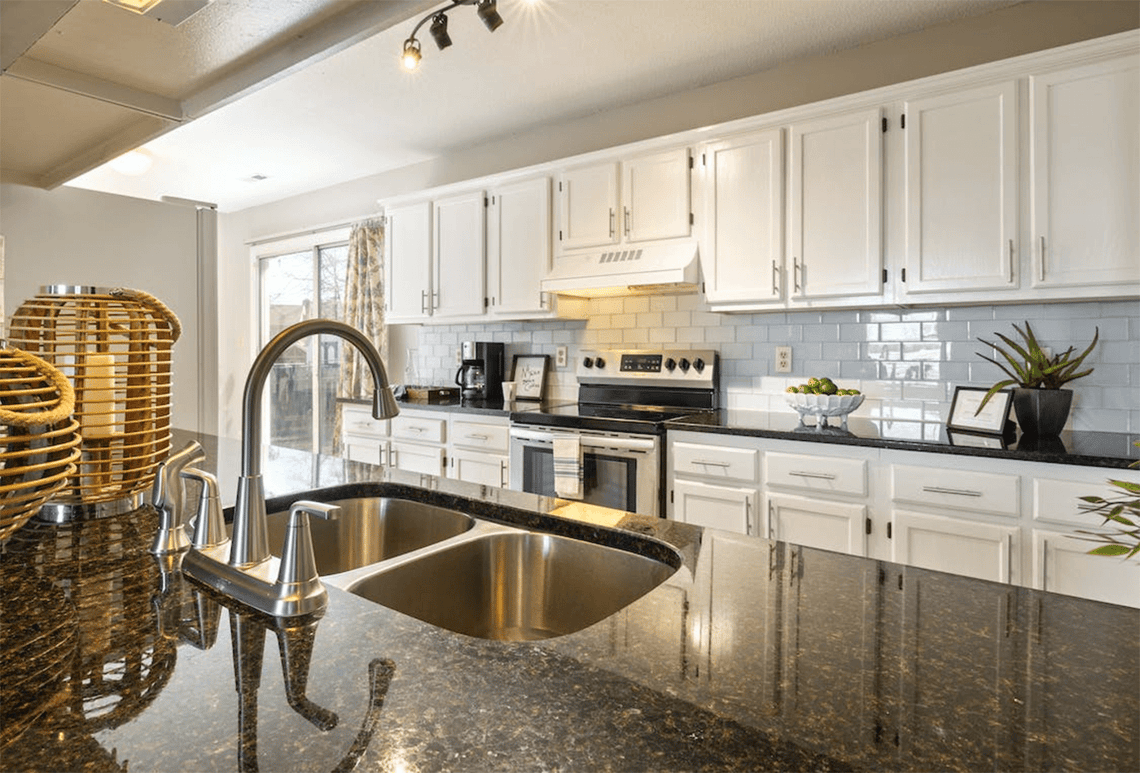 Sealing Granite Worktops - A Step-By-Step Guide