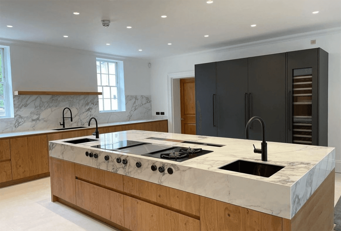 Worktop Near Coventry; Expert Kitchen Fitters Team Available