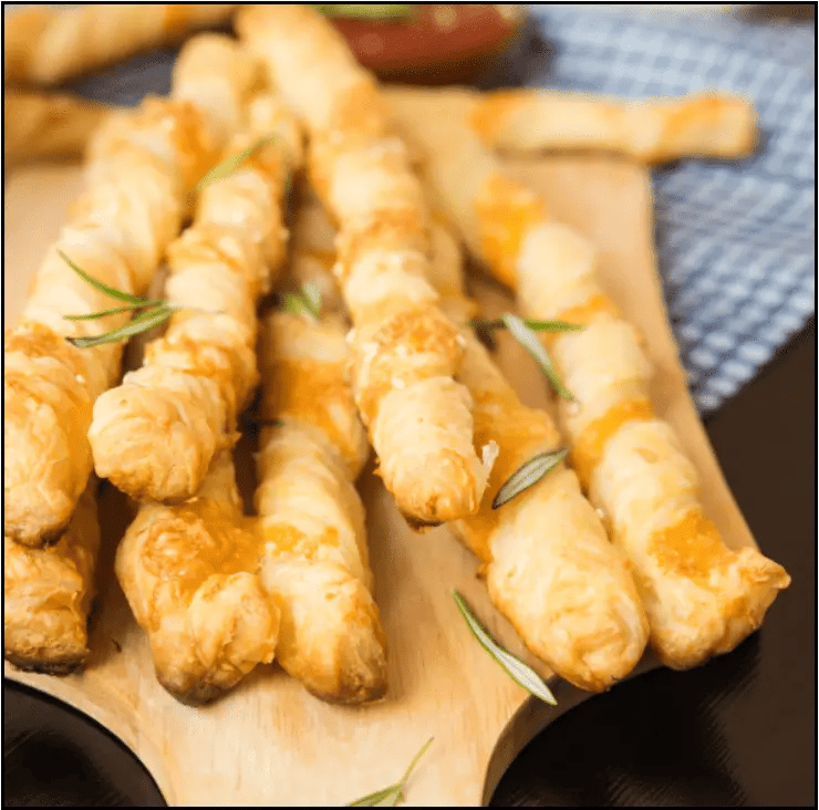 Spicy Honey Rosemary Cheese Snacks Spicy honey rosemary cheese snacks made with cheddar cheese, honey, fresh rosemary and hot sauce