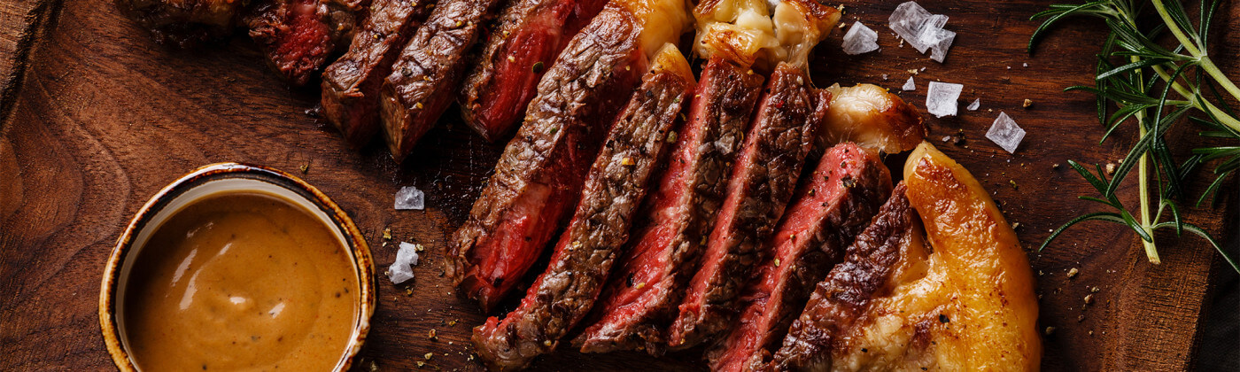 Beef and peppercorn sauce