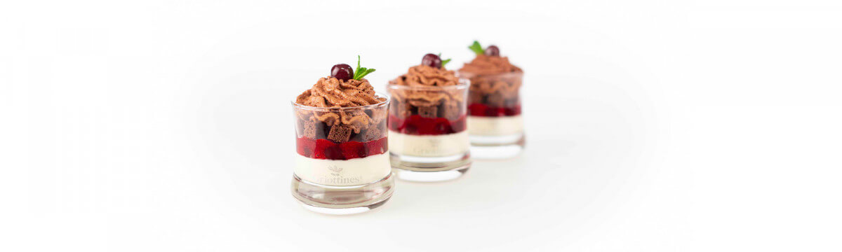 Griottines black forest mini dessert