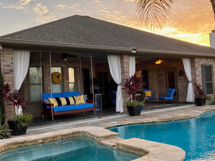 Guide to Purchasing Outdoor Curtains