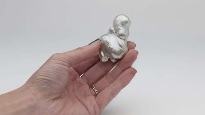 A 55 mm freshwater pearl