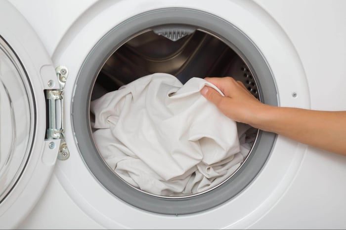 How Often to Wash Your Sheets if You Have Acne