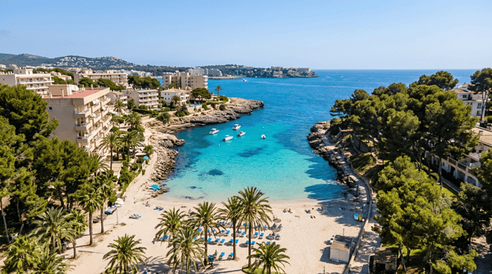Cala Vinyes: The Quiet Cove Between Magaluf and Sol de Mallorca