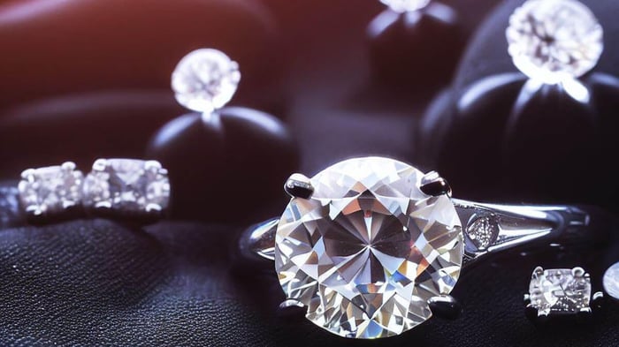 Why Is Diamond Solitaire Jewellery So Popular?