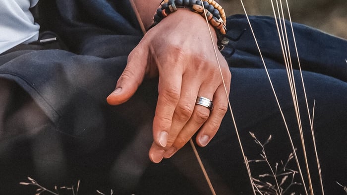 Why Is Platinum Male Jewellery A Great Choice For Your Guy?