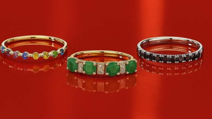 Birthstones: History, Personal Meaning, and the Quirky Traditions You Didn’t Know