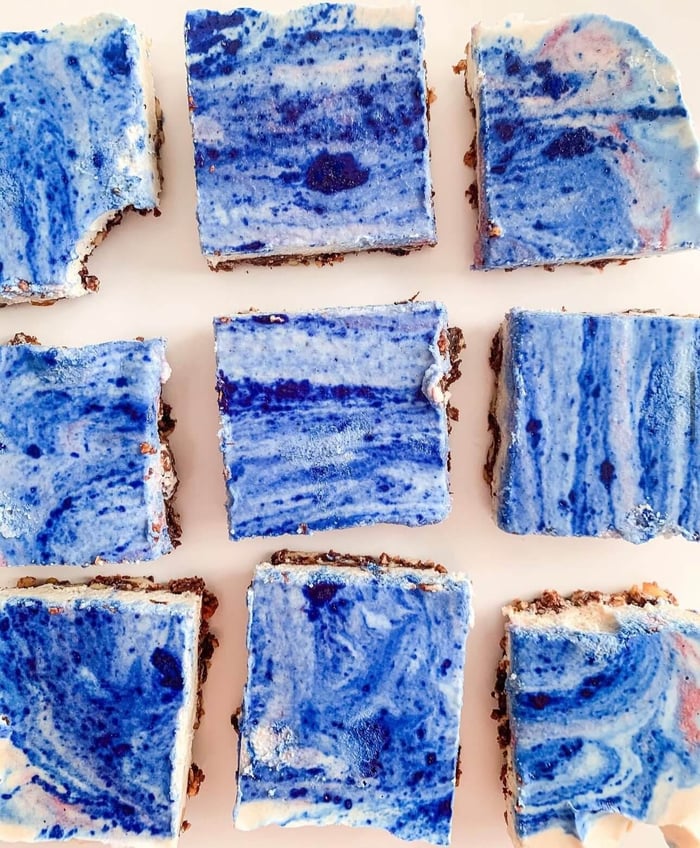 Spirulina Coconut Dream Bars