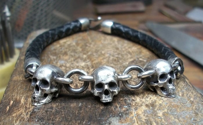 7 Best skeleton hand bracelet Of 2022 (Top Rated and Reviewed)