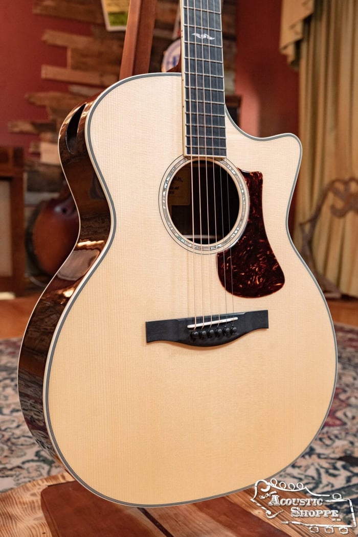 Eastman AC422-AE: A Sustainable Gem in the Guitar World