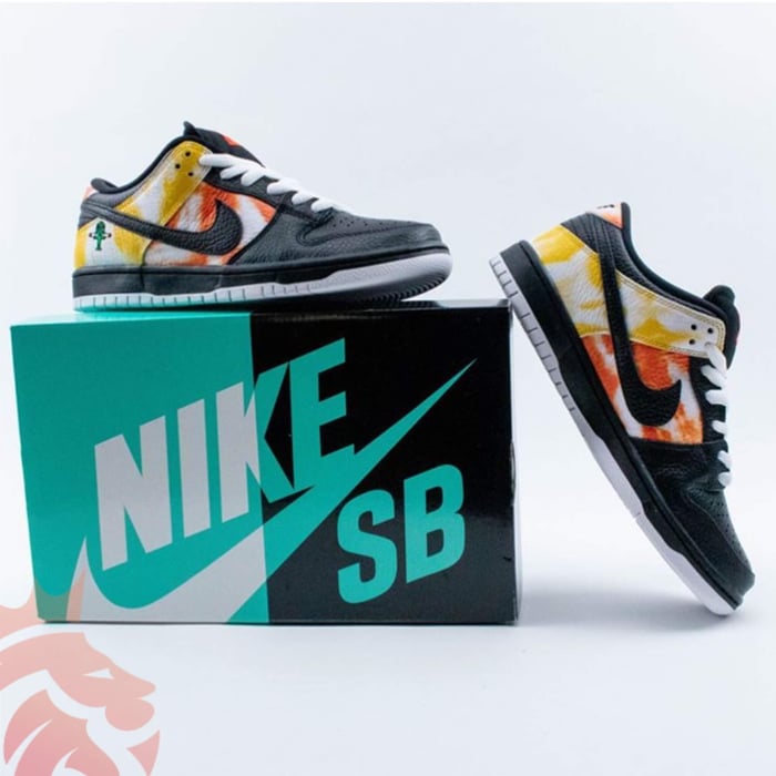 A Closer Look: Nike SB Dunk Low “Tie-Dye Raygun” Black
