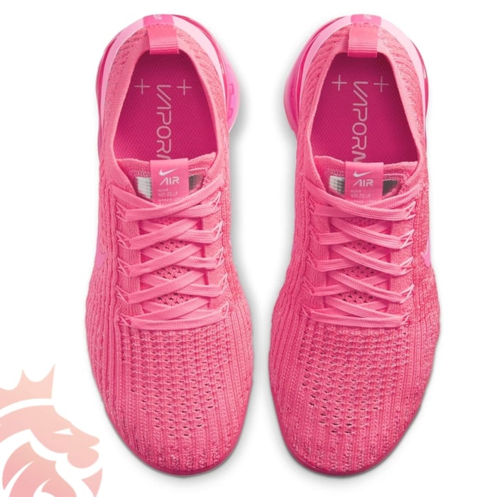 First Look: Nike Vapormax Flyknit 3 “Hot Pink”