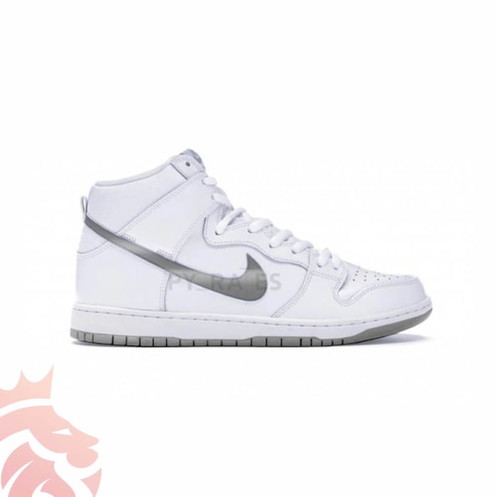 First Look: Slam Jam x Nike Dunk High