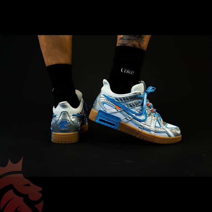 Yankeekicks On Foot Off-White Nike Rubber Dunk University Blue
