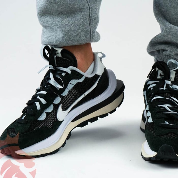 Yankeekicks Closet: Sacai x Nike Vaporwaffle Black On Foot