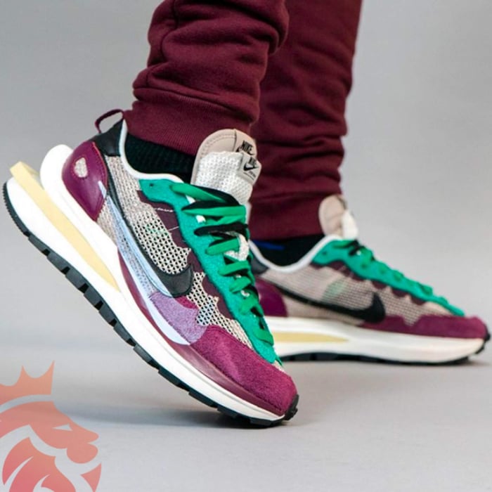 Yankeekicks Closet: Sacai x Nike Pegasus VaporFly SP “Villain Red”