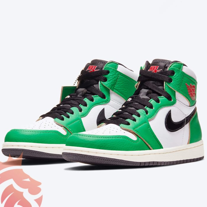 A Closer Look: WMNS Air Jordan 1 High OG “Lucky Green”