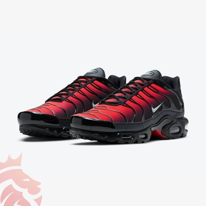 First Look: Nike Air Max Plus “Gradient Red”