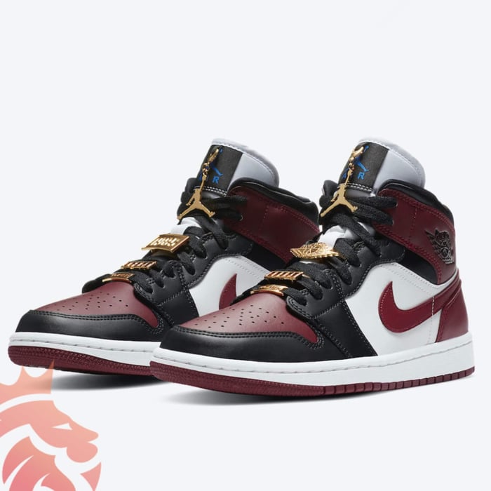 First Look: WMNS Air Jordan 1 Mid “Bling”