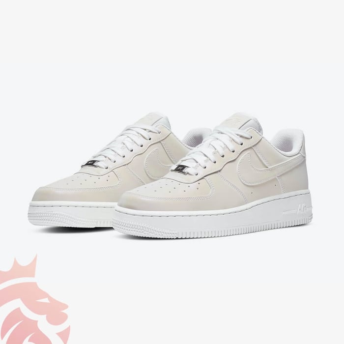 First Look: Nike Air Force 1 “Reflective”