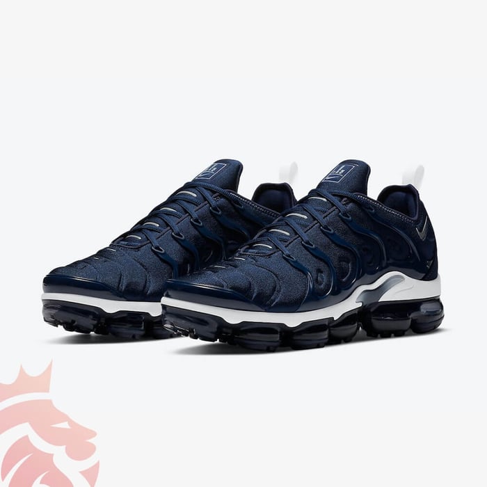 First Look: Nike Air VaporMax Plus “Midnight Navy”