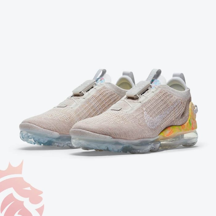 First Look: Nike Air VaporMax 2020 “Light Bone”