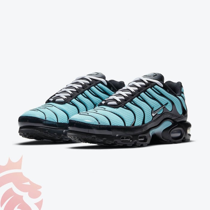First Look: Nike Air Max Plus “Tiffany”
