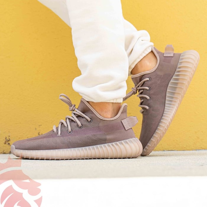 YankeeKicks Sneak Peek: adidas Yeezy Boost 350 V2 “Mono Mist”