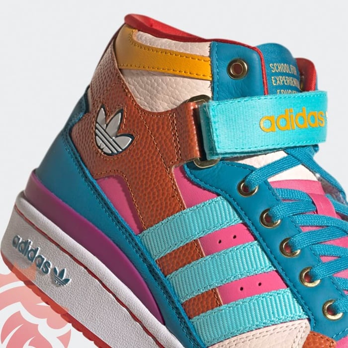 A Closer Look: adidas Forum Mid WMNS “Pulse Aqua”