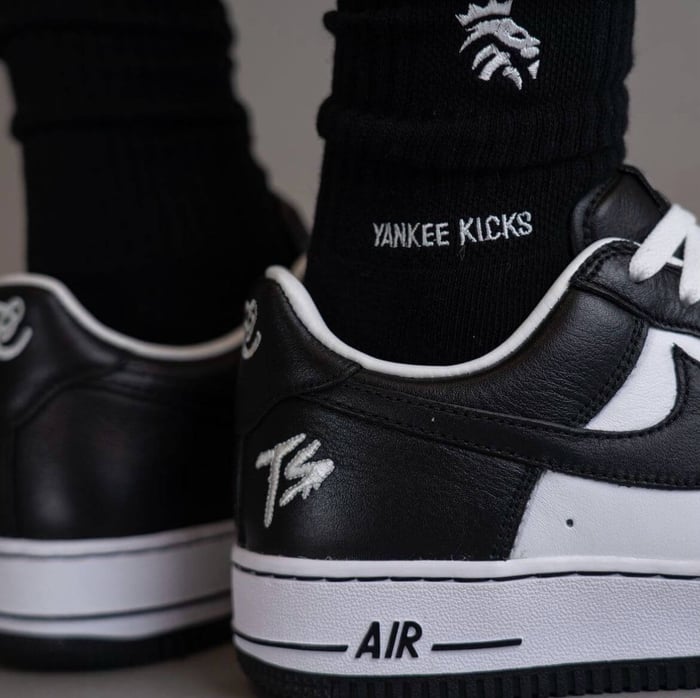 Terror Squad X Nike Air Force 1 Low