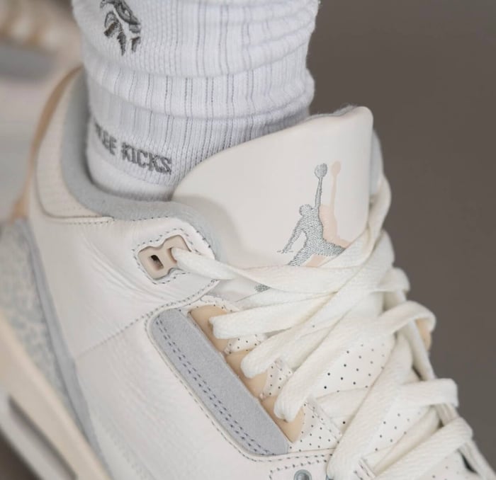 AIR JORDAN 3 CRAFT “IVORY”