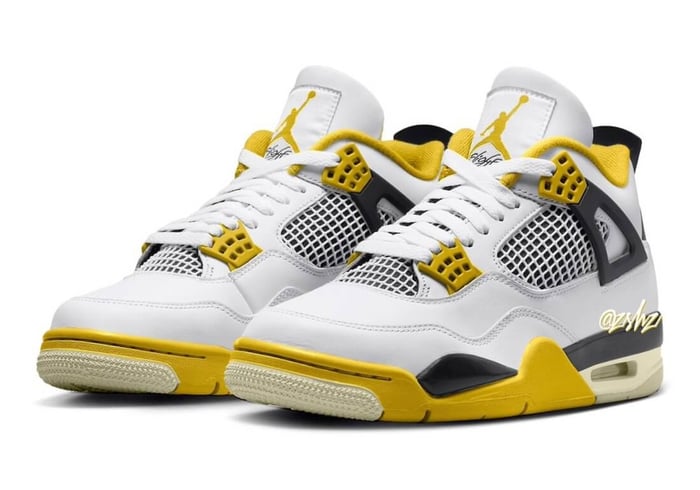 AIR JORDAN 4 VIVID SULFUR