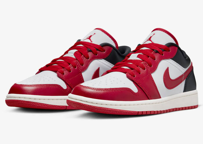 Air Jordan 1 Low 