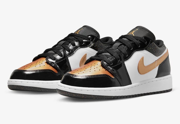 Air Jordan 1 Low GS “Gold Toe”