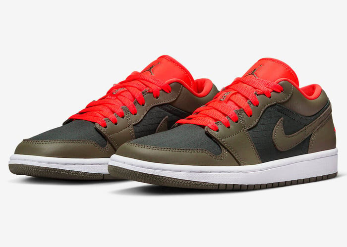 Air Jordan 1 Low 