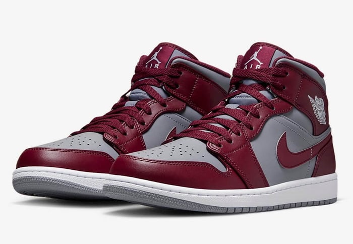 Air Jordan 1 Mid “Team Red”