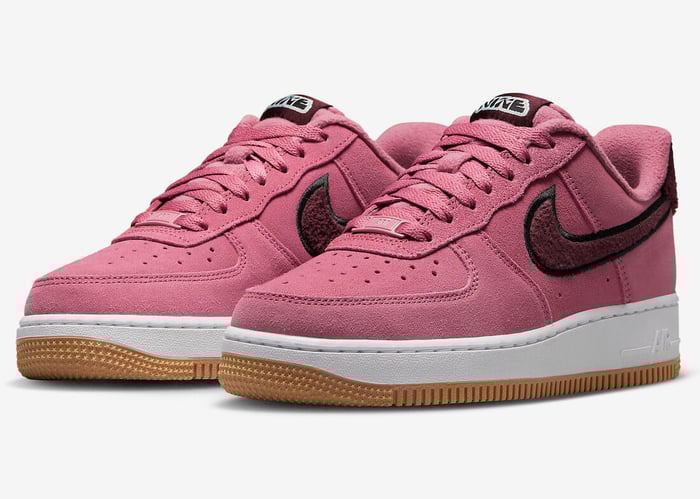 Nike Air Force 1 ’07 SE “Desert Berry”