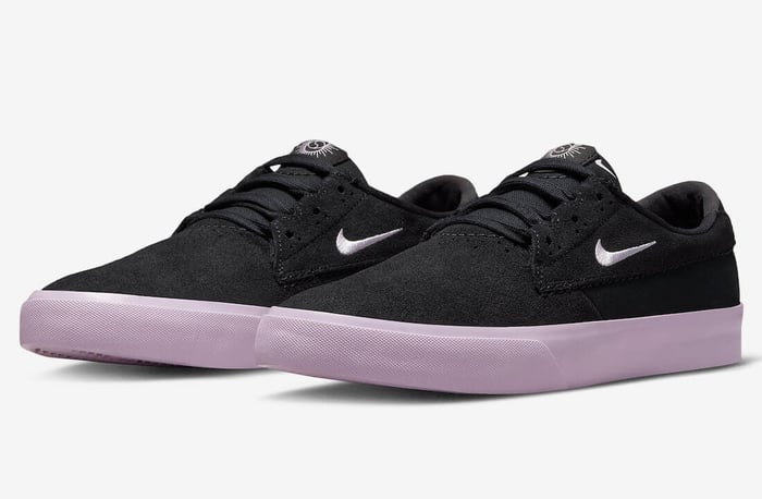 Nike SB Shane “Black Doll”
