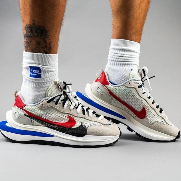 靴 sacai Nike Vapor Waffle  Fuchsia Nike VaporWaffle Sacai Sport Fuchsia Game Royal – YankeeKicks Online