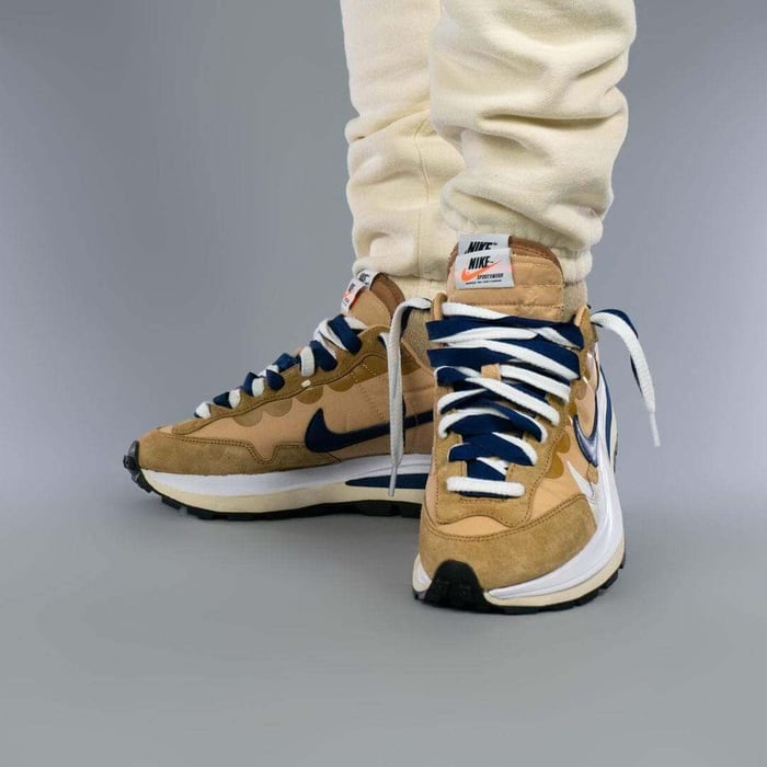 Nike Vaporwaffle sacai Sesame Blue Void