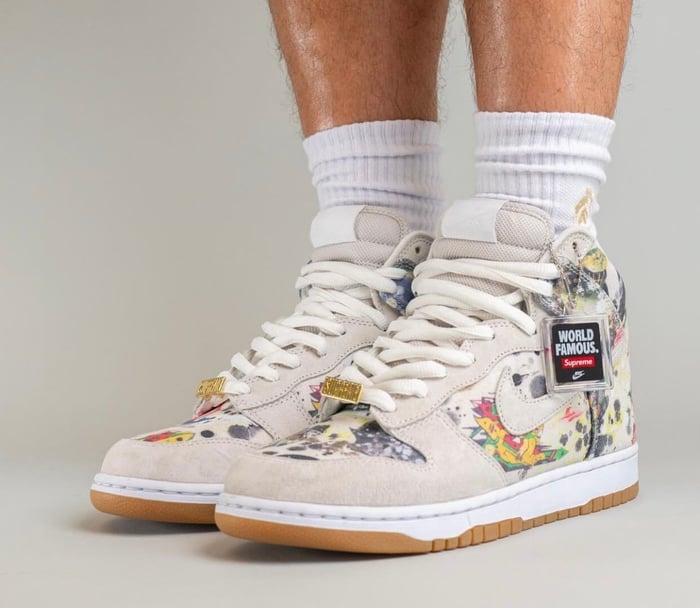 Supreme x Nike SB Dunk High 