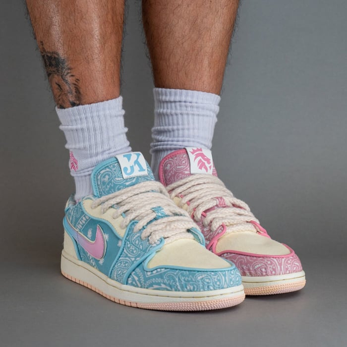 Jordan 1 Low Yankeekicks x Johnnyskicks 