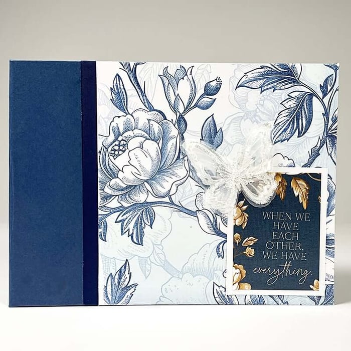 Make a Toile Interactive Album for family reunion memories.